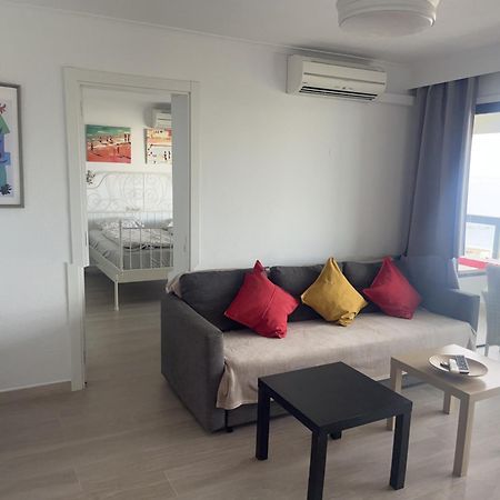 Stunning Apartment 50 Meters From The Sea Benalmádena Esterno foto