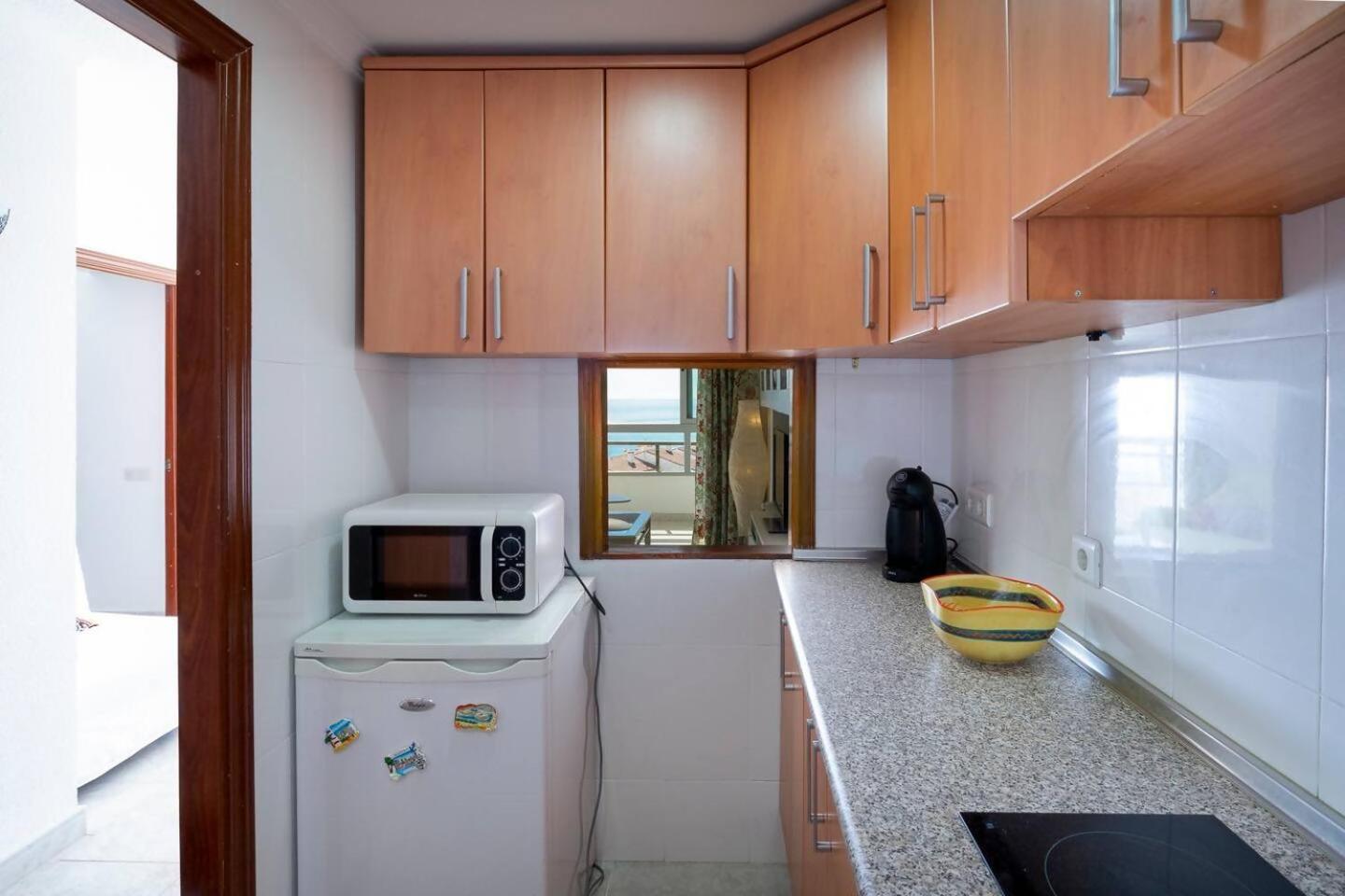 Stunning Apartment 50 Meters From The Sea Benalmádena Esterno foto