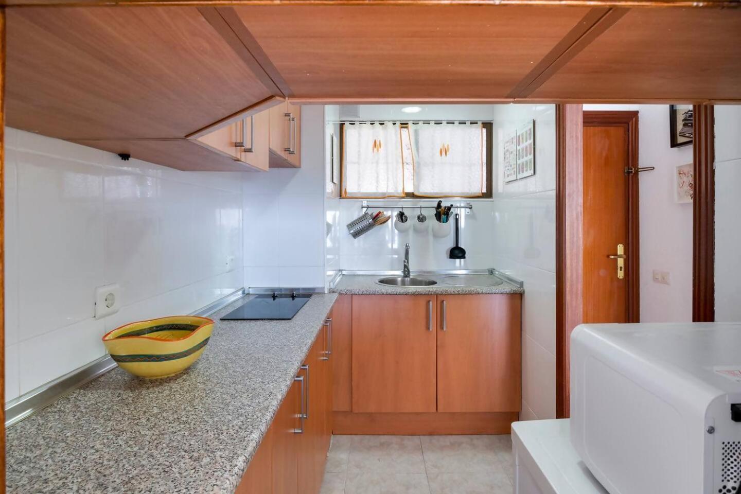 Stunning Apartment 50 Meters From The Sea Benalmádena Esterno foto