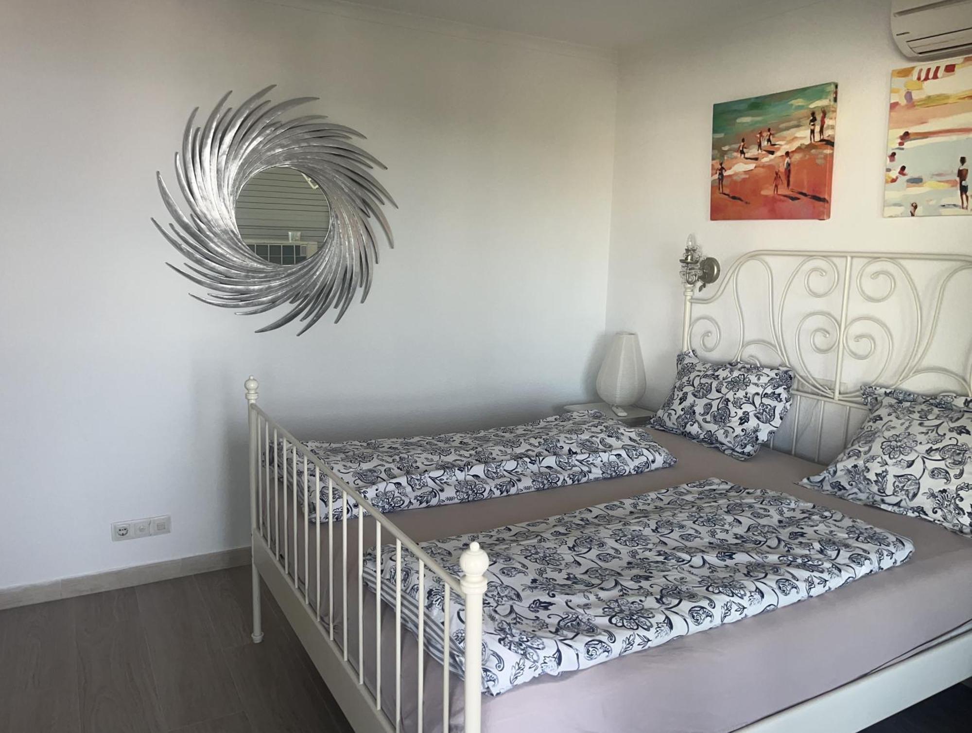 Stunning Apartment 50 Meters From The Sea Benalmádena Esterno foto