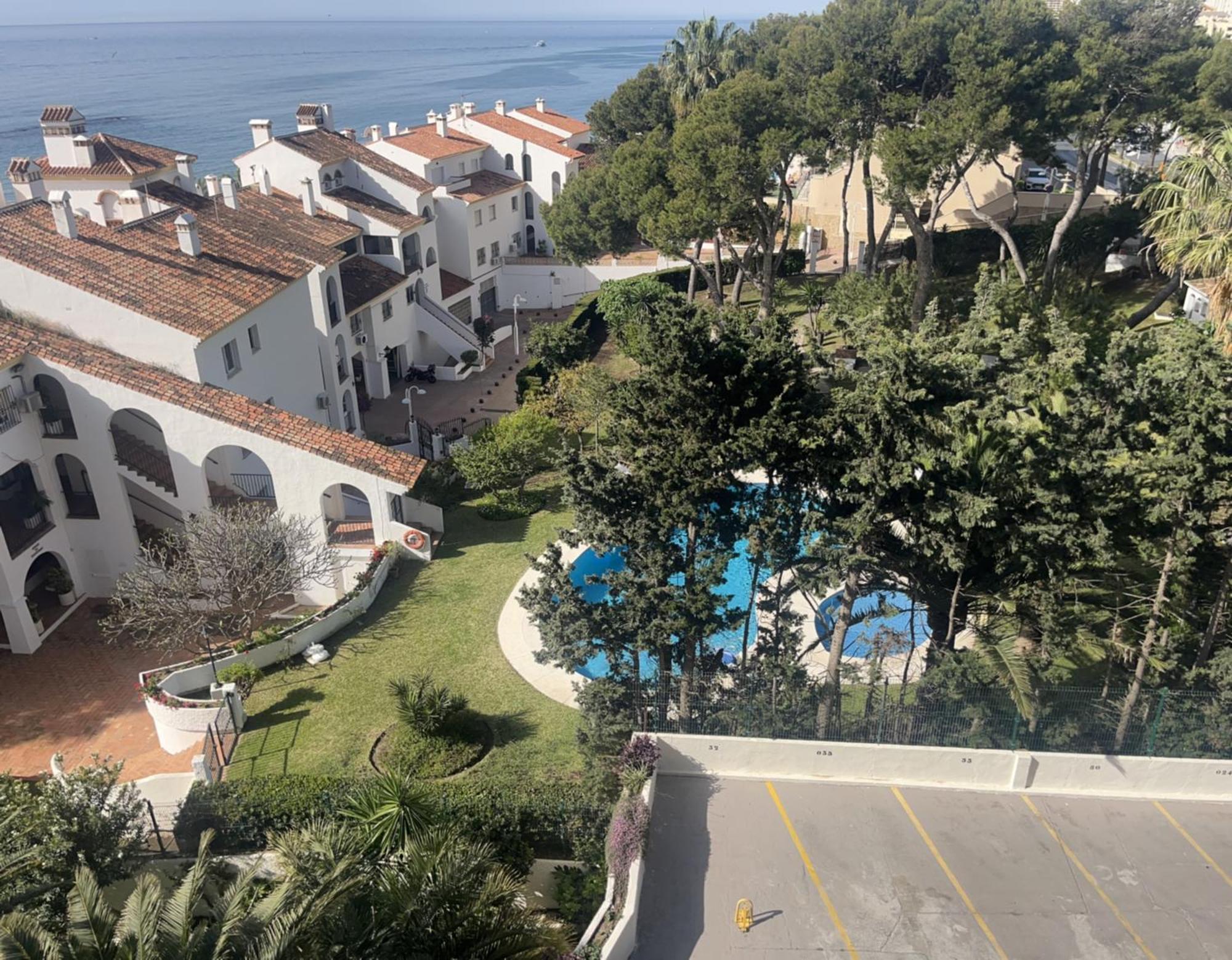 Stunning Apartment 50 Meters From The Sea Benalmádena Esterno foto